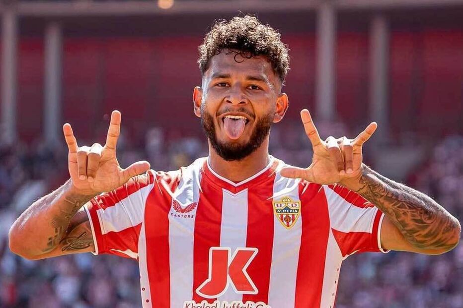 Luis Suárez faz exames médicos em Lisboa para reforçar o Sporting