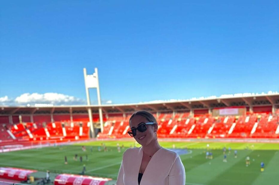 Carolina Rubia, mulher de Luis Suárez, quer inspirar mulheres portuguesas no fitness