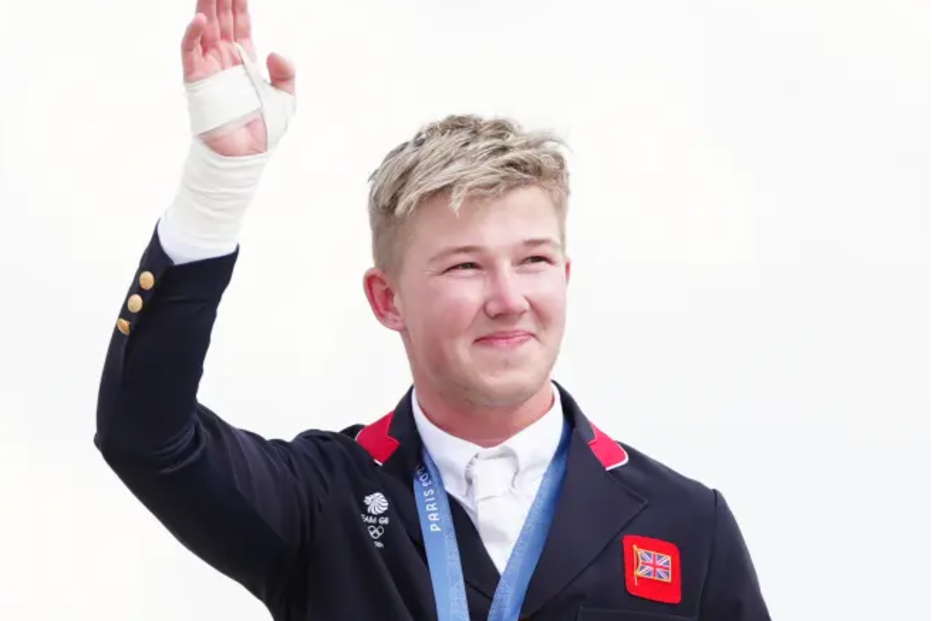 Harry Charles, cavaleiro olímpico, casou com Eve Jobs em Cotswolds