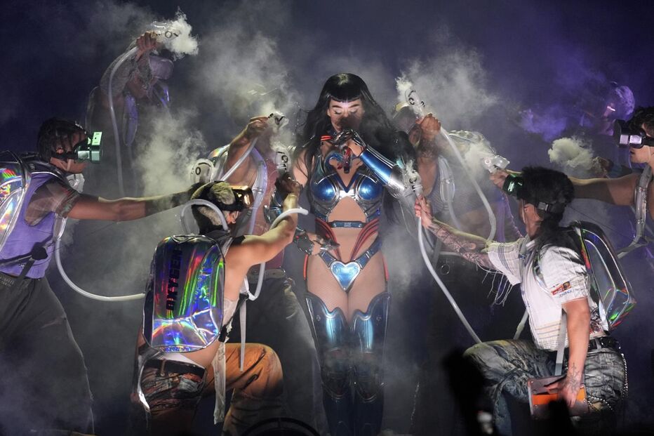 Katy Perry atua em Montreal após jantar com Justin Trudeau