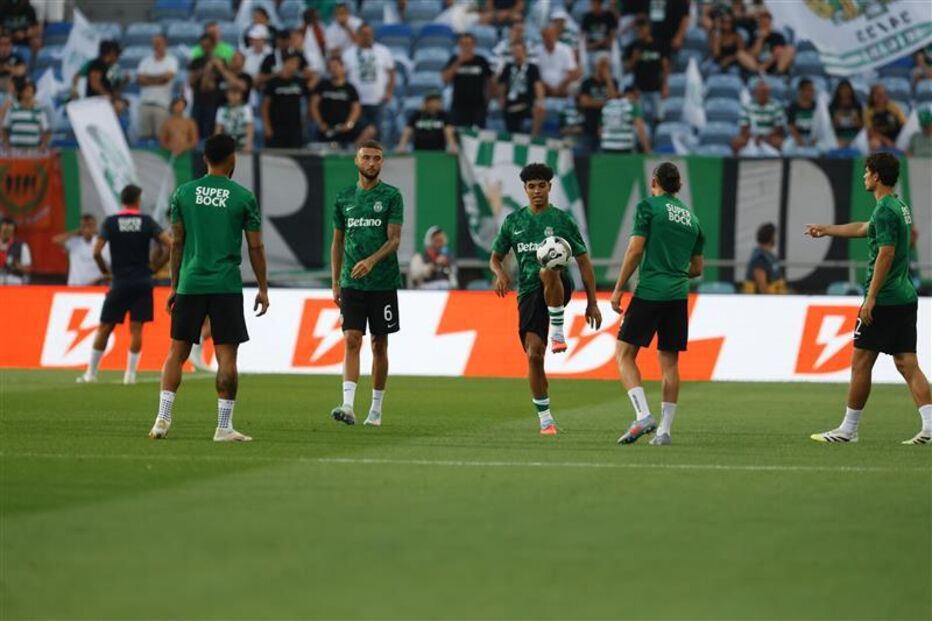 Sporting e Benfica disputam a Supertaça no Estádio do Algarve