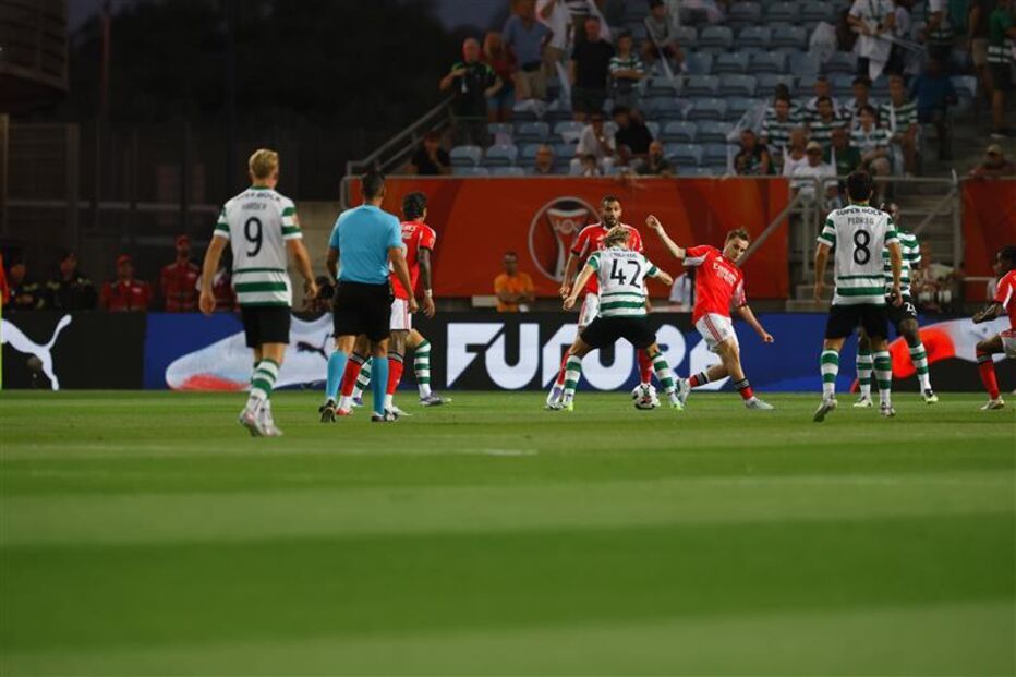 Sporting e Benfica disputam a Supertaça no Algarve, com escolhas iniciais de Rui Borges e Bruno Lage