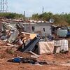 <![CDATA[ "Teia criminosa": Autarquia de Loures expõe negócio de barracas ilegais no Bairro do Talude ]]>