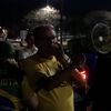 <![CDATA[ Protestos contra prisão domiciliária decretada a Bolsonaro continuam no Brasil   ]]>