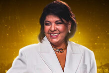 Roberta Miranda reage após empurrão e chute em fã durante concerto no Brasil