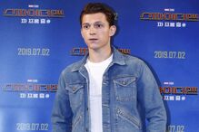 Tom Holland promove 