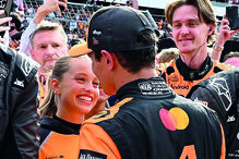 Margarida Corceiro e Lando Norris juntos na Fórmula 1