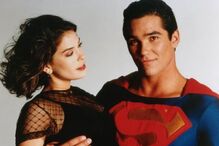 Dean Cain junta-se ao serviço de imigração dos Estados Unidos