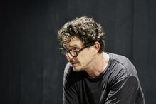 Petrônio Gontijo protagoniza Camões no Teatro São Luiz, em Lisboa