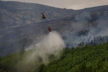 Helicóptero no combate a incêndio em Vila Real 