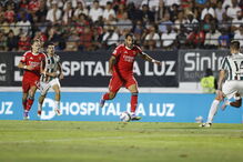 Benfica defronta E. Amadora 