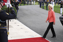 Ursula von der Leyen chega à Casa Branca para encontro sobre guerra na Ucrânia