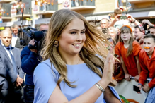 Princesa Amalia, vítima de deepfakes pornográficos, recebe apoio real e investigações conjuntas