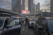 Estradas bloqueadas em Israel durante protestos por acordo em Gaza