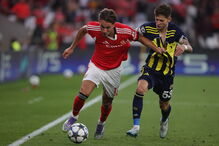 Jogo entre Benfica e Fenerbahçe no Estádio da Luz