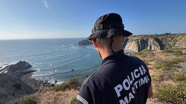 Encontrado corpo do jovem desaparecido no mar na Costa da Caparica