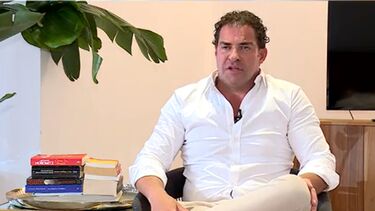 Enteado de Kina acusa a antiga madrasta de bruxaria