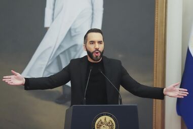 Nayib Bukele com caminho aberto para permanecer no poder
