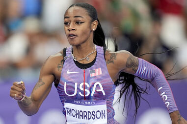 Sha'Carri Richardson detida por violência doméstica contra o namorado