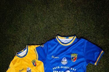 Camisolas do Gondomar homenageiam Diogo Jota e André Silva