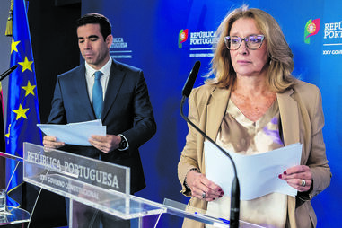 Greve, prazos dos contratos e licença parental: o que está em causa nas alterações à lei laboral