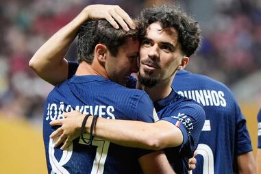 Vitinha e João Neves, do PSG, são os mais cotados