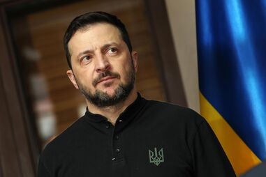 Zelensky anuncia escritórios de vendas de armas em Berlim e Copenhaga