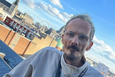 Influencer francês morre durante transmissão em direto