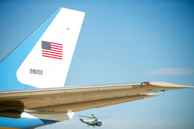 Avião do governo norte-americano aterra no Brasil