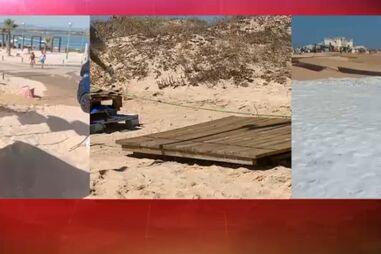 Ondulação forte destrói passadiços na Praia de Faro