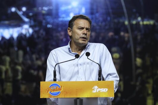 Luís Montenegro: 'Voltámos a ser o maior partido português no poder local, regional e na Assembleia da República'