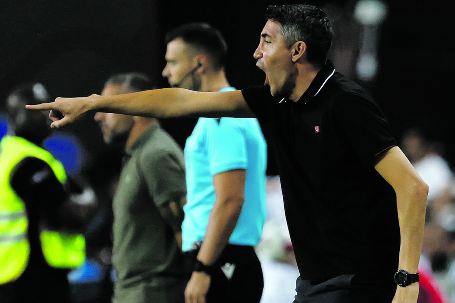 Bruno Lage e a sua equipa técnica estudaram o Nice ao pormenor