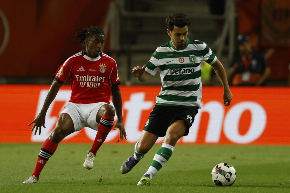 Pedro Gonçalves em ação no jogo da Supertaça.JPG