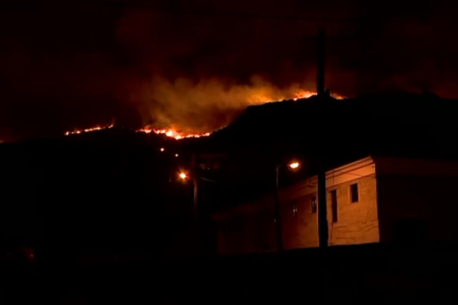 Linha de fogo em Galegos da Serra