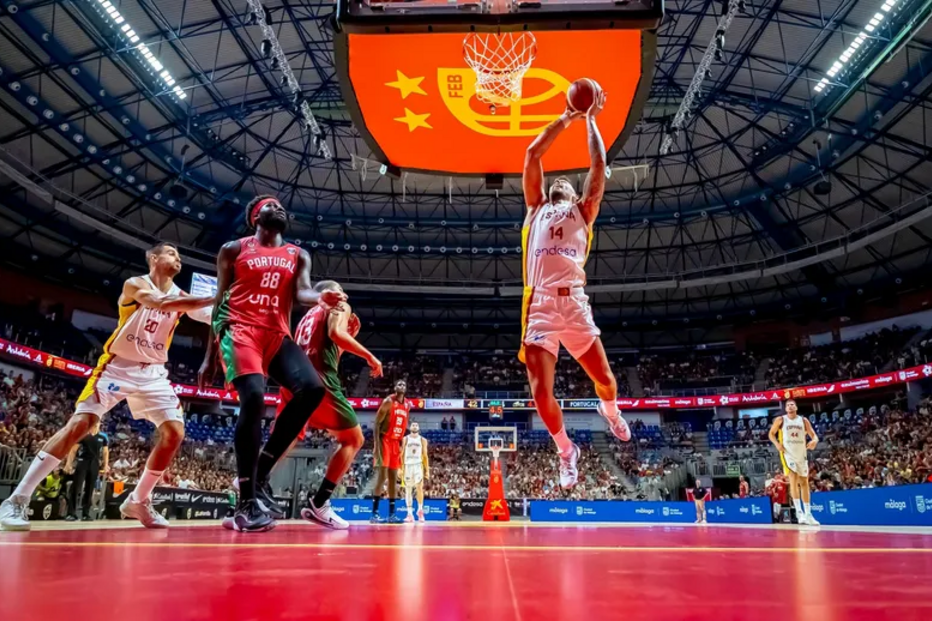 Portugal vence Espanha em jogo de preparação para o Eurobasket 2025 em Málaga