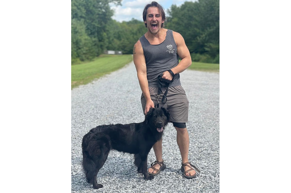 Adam Turck, ator de Richmond, morreu ao tentar ajudar uma mulher em perigo