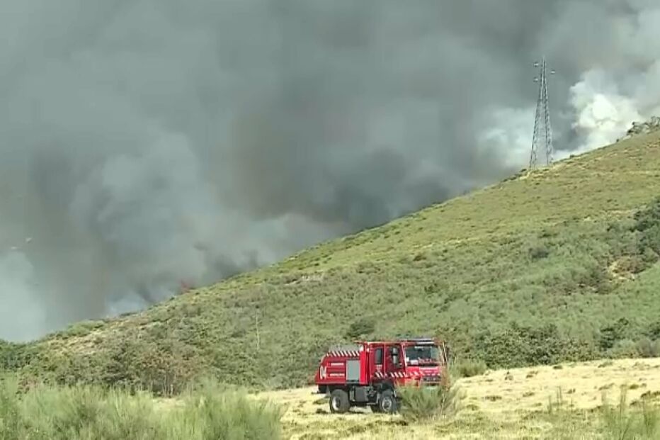 Incêndio em Ribeira de Pena