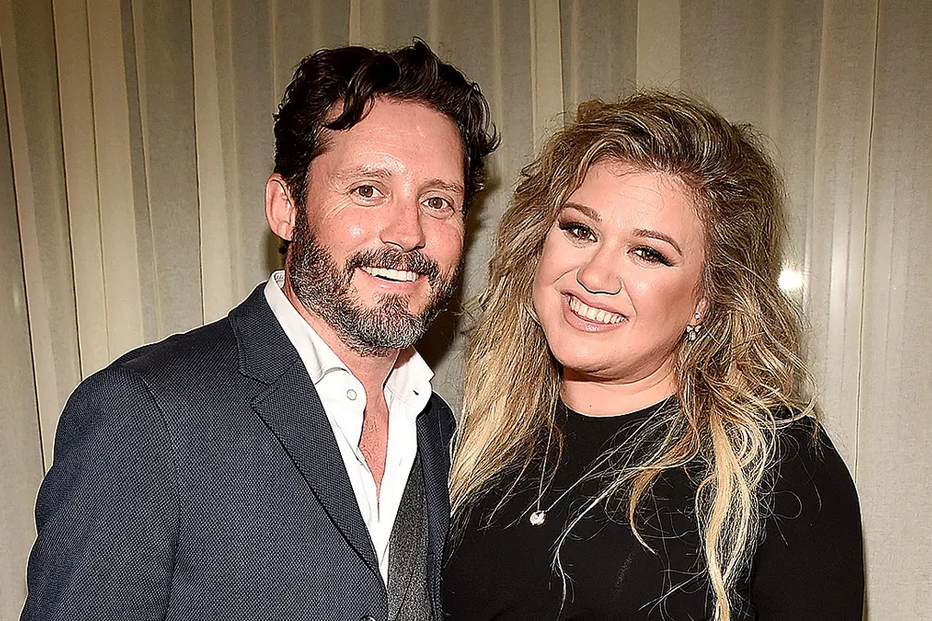 Brandon Blackstock, ex-marido de Kelly Clarkson, morre aos 48 anos após luta contra cancro