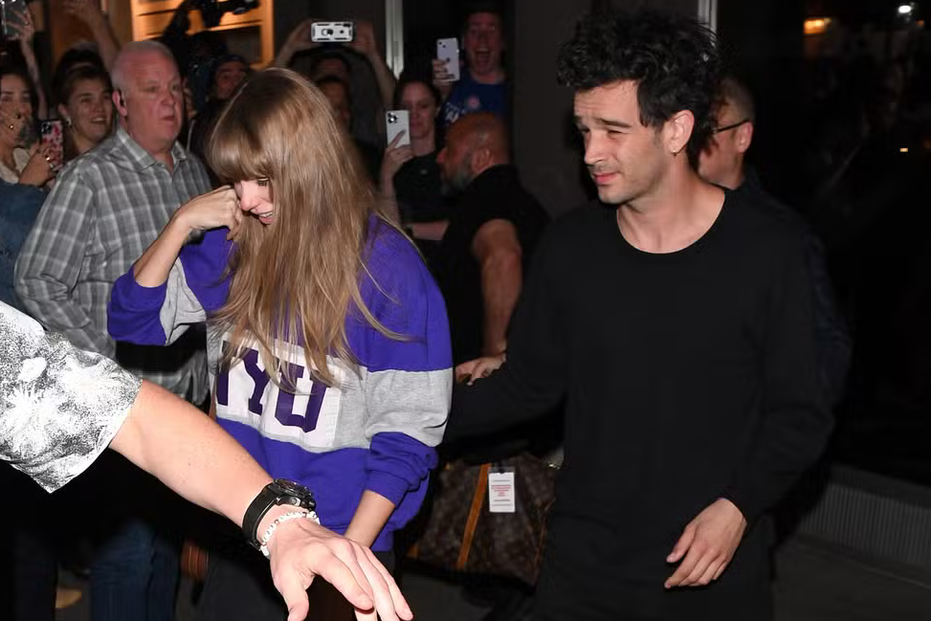 Taylor Swift e Matty Healy vistos juntos após rumores de separação