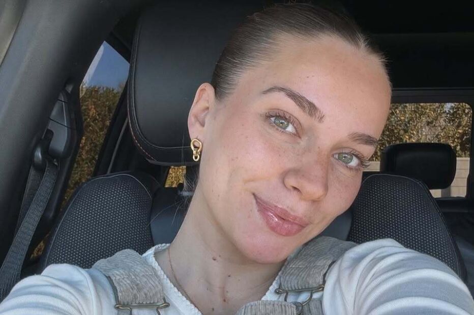 Influenciadora Emilie Kiser mantém detalhes da morte do filho em sigilo após decisão judicial no Arizona