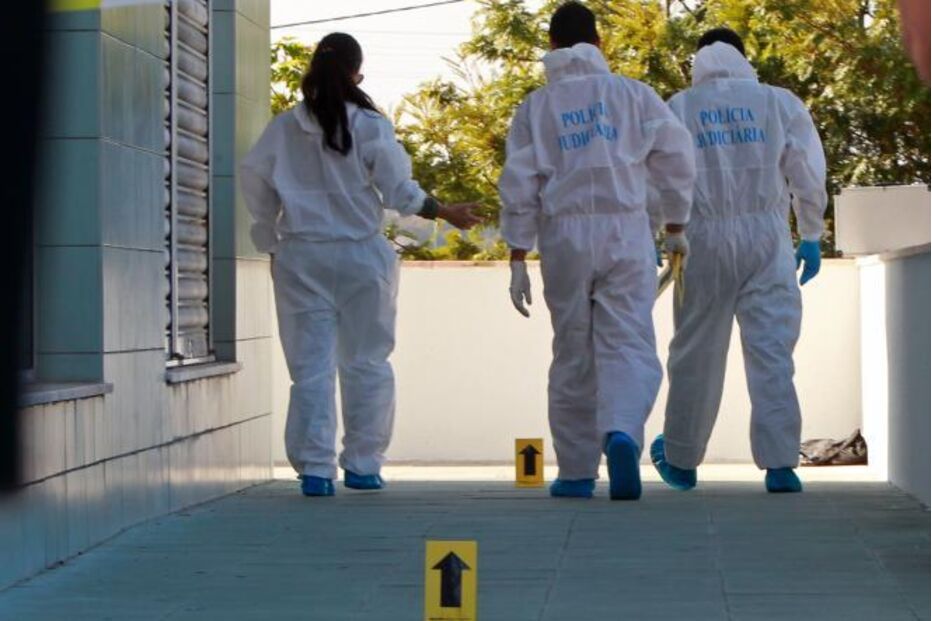 Polícia Judiciária investiga crimes em Massamá, Sintra, com vestígios de ADN