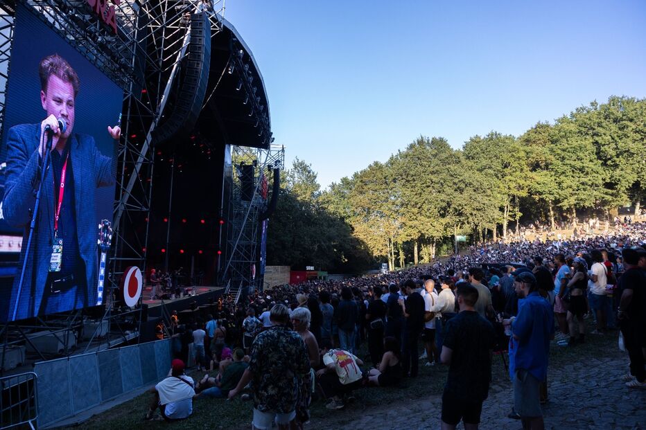 Festivaleiros no penúltimo dia do Paredes de Coura