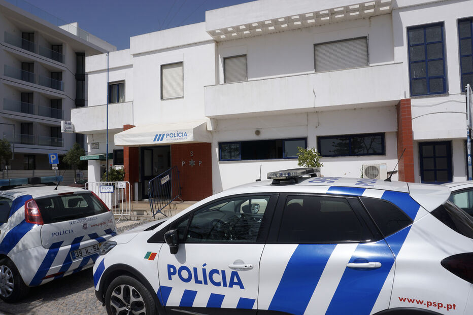 Agentes prestavam serviço na Esquadra da PSP de Olhão