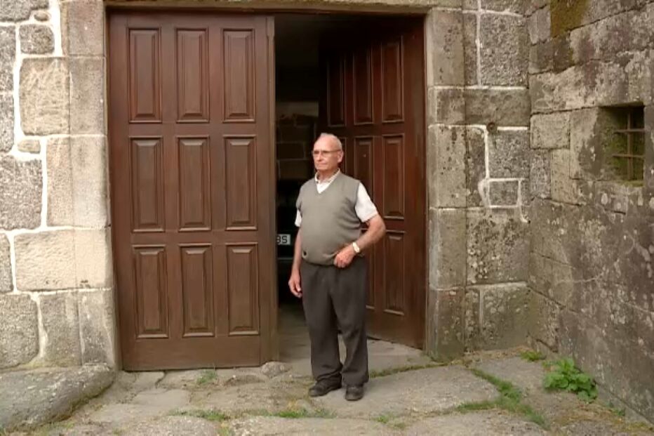 Álvaro Costa acreditou no conto dos burlões, mas ficou salvo graças ao aparecimento da filha e da mulher