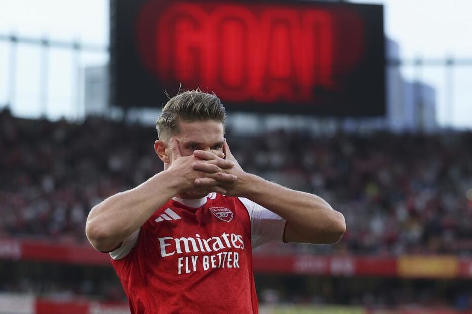 Gyökeres estreia-se a marcar e Arsenal vence Leeds por 5-0 na Liga Inglesa