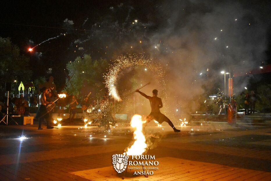 Forum Romano revive história em Santiago da Guarda com festa, dança e iguarias