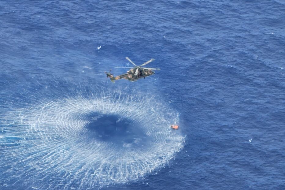 Resgate de tripulantes de veleiro espanhol incendiado ao largo da Madeira