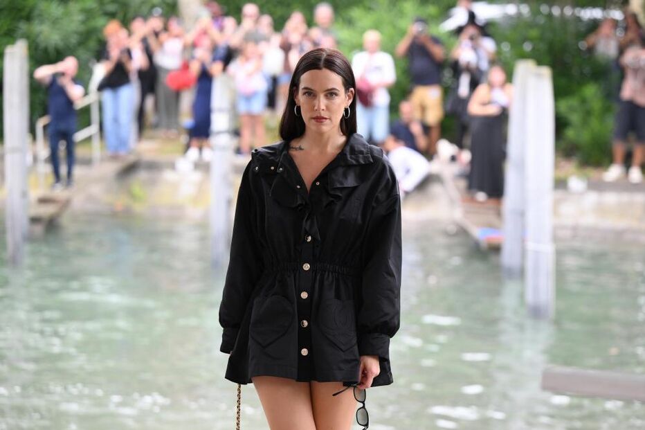 Festival de Veneza recebe celebridades como Emma Stone e Julia Roberts