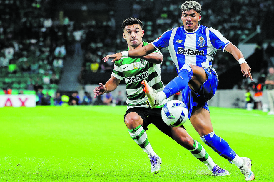 William Gomes em duelo com Pedro Gonçalves