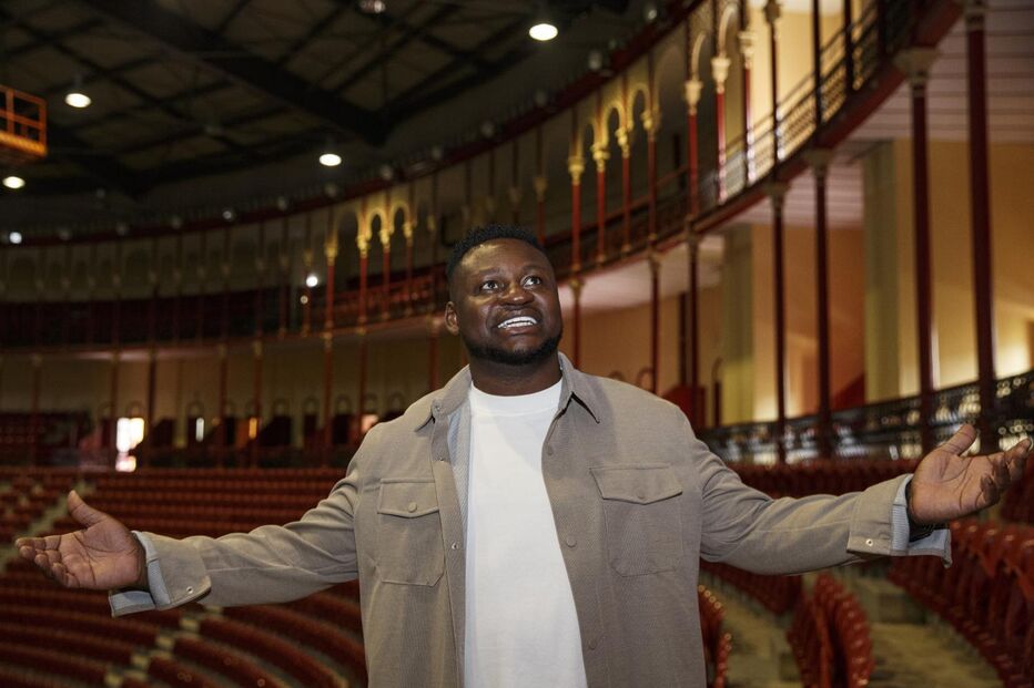 Matias Damásio atua com o filho